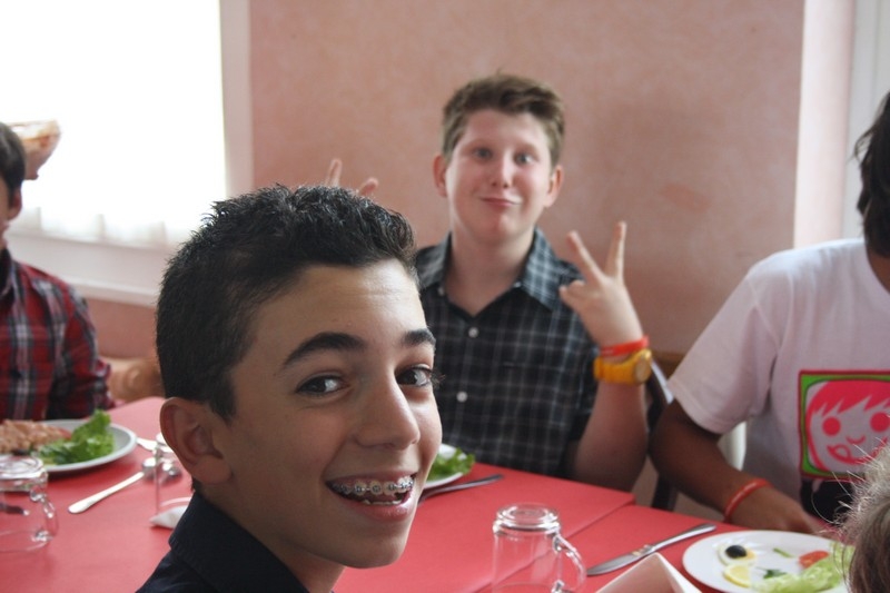 Village Camps International Summer Camp Leysin, Switzerland 2025-08-09 https://www.villagecamps.com/journals_admin/images/687-21-prommm (49).jpg